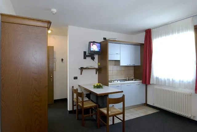 Appartamenti Nevegall Livigno 3*,  Italy